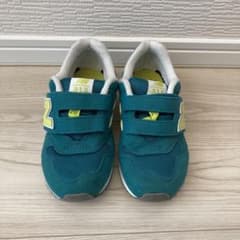 ニューバランス  スニーカー　20cmのサムネイル