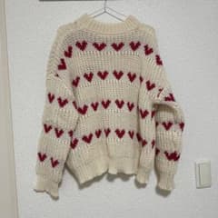 ハート柄ニットセーター アイボリー/赤のサムネイル