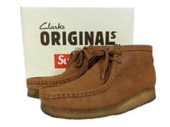 Supreme Clarks Originals 12AW Wallabeeのサムネイル