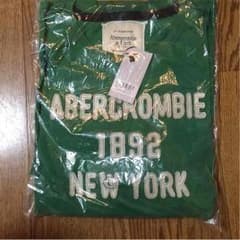 アバクロ Tシャツのサムネイル