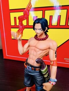 ワンピース ポートガス・D・エース フィギュアのサムネイル