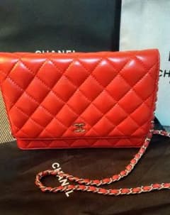 VIP顧客限定アイテム⭐︎ CHANEL チェーンウォレット　ノベルティ VIP顧客限定アイテム⭐︎ CHANEL チェーンウォレット ノベルティ