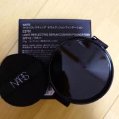 NARS ライトリフレクティング セラムクッションファンデーション 03791