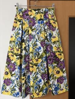 Ballsey 花柄フレアスカートのサムネイル