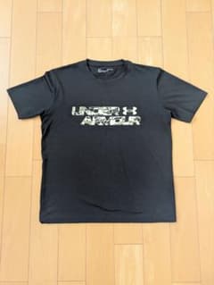 Under Armour ブラック Tシャツ SMのサムネイル