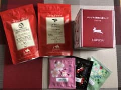 ルピシア　耐熱二層カップ(とびうさぎ)と紅茶のサムネイル
