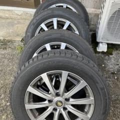 スタッドレス　205/55R16 タイヤ・ホイールセットのサムネイル