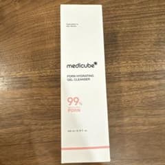 【新品200ml】medicube PDRNピンクジェルトゥフォームクレンザーのサムネイル