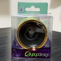 C3yoyodesign クラウン.tri - メルカリ