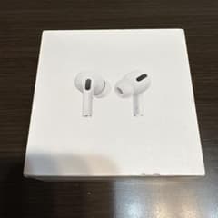 ジャンク品　AirPods Pro ワイヤレス充電ケース付き 第一世代のサムネイル