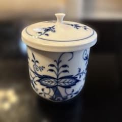マイセン　ブルーオニオン　蓋付き湯呑み　箱無し　未使用 マイセン ブルーオニオン 蓋付き湯呑み 箱無し 未使用 - メルカリ