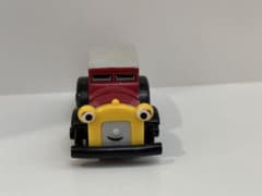 木製トーマス キャロラインのサムネイル