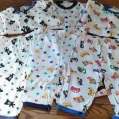 【かんたさま専用】ミキハウス パジャマ3点セットのサムネイル