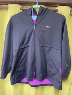 5L 大きいサイズ　FILA 防風 パーカーのサムネイル