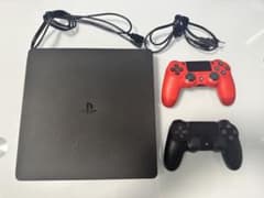 PlayStation®4 ジェット・ブラック 500GB CUH-2000A…のサムネイル
