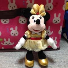 ミニー ぬいぐるみバッジのサムネイル