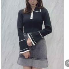 dazzlin ポロニットトップス ブラックのサムネイル