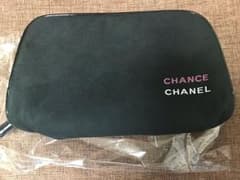 売り切り最終値下げ！CHANEL パフゥーム 化粧ポーチのサムネイル