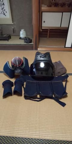 剣道具一式 中学生用のサムネイル