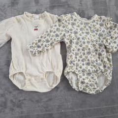 チェリー刺繍ロンパース クリーム色のサムネイル
