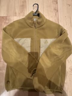 NIKE ACGフリースジャケット カーキのサムネイル