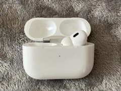 【ほぼ未使用】Apple AirPodsPro2【右耳+ケース】のサムネイル