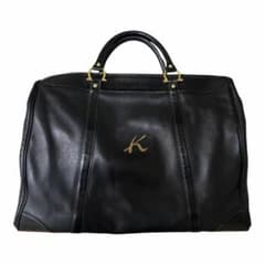 ✨極美品✨キタムラ ボストンバッグ ロゴ型押し ゴールド金具 大容量 レザー 黒 Kitamura キタムラ レザー ボストンバッグ ブラック 旅行バッグ - メルカリ