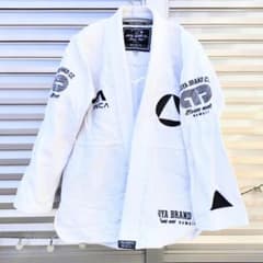 RVCA - ☆新品☆RVCA x Moya x Barca Boars Nest柔術着 RVCA x Moya x Barca Boars Nestコラボ柔術着 - メルカリ