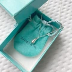 アツキ様専用Tiffany ティファニー ティアドロップネックレス美品のサムネイル