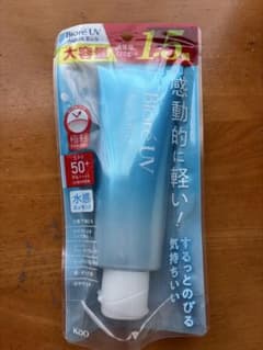 Biore UV アクアリッチ ウォータリーエッセンス大容量 105gのサムネイル