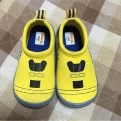 プラレール ドクターイエロー 靴のサムネイル