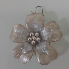 お花 フラワー ピアスのサムネイル
