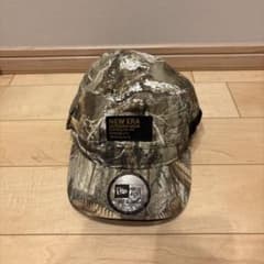 NEWERA キャップ　リアルツリーのサムネイル