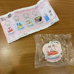 キャッチ！ティニピン くら寿司 アクセサリーチャーム ハチュピンのサムネイル