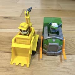 パウ・パトロール ベーシックビークル⭐︎ラブル　ロッキー　セット売り