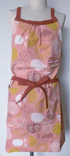 北欧柄エプロン　美品のサムネイル