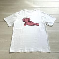 KAWS UT グラフィックTシャツ ホワイト Lのサムネイル