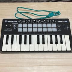 novation Launchkey MINI 25のサムネイル