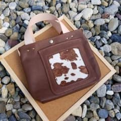 ちょっとお出掛け♩¨̮⑅*♡ミニバック   cow柄のサムネイル