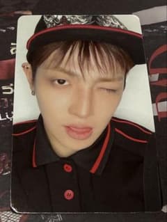 ateez ホンジュン タワレコ ラッキーロト ラキロト トレカ 渋谷限定のサムネイル