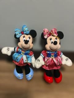 【値下げしました】クリスタルウィッシュジャーニー　ミニーぬいぐるみバッジのサムネイル