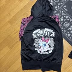 田中れいな。公式アーティストグッズ。パーカー上下セットのサムネイル