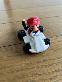 マリオカート8デラックス　ハッピーセット　おもちゃのサムネイル