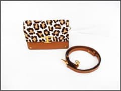 □098□美品□TODS/トッズ□レパード柄□革□ハンドバッグ□ショルダー 