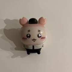 ちいかわ 古本屋 マクドナルド クルー フィギュアのサムネイル