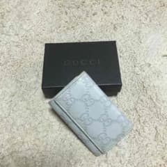 GUCCI 皮 キーケースのサムネイル