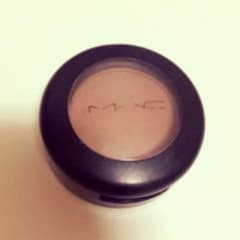 ラピス様取り置き中。MAC シャドウのサムネイル