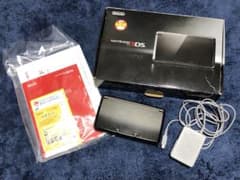 美品 ニンテンドー3DS コスモブラックのサムネイル