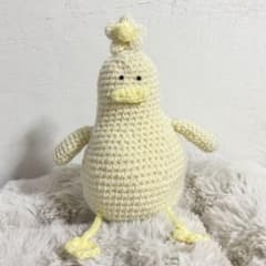 アヒル 編みぐるみ 花 ハンドメイド 即購入OK um - メルカリ