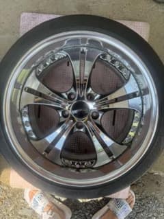 ド*パ様 訳あり品　SSR フェリーニ　18インチ ド*パ様 訳あり品 SSR フェリーニ 18インチ - メルカリ